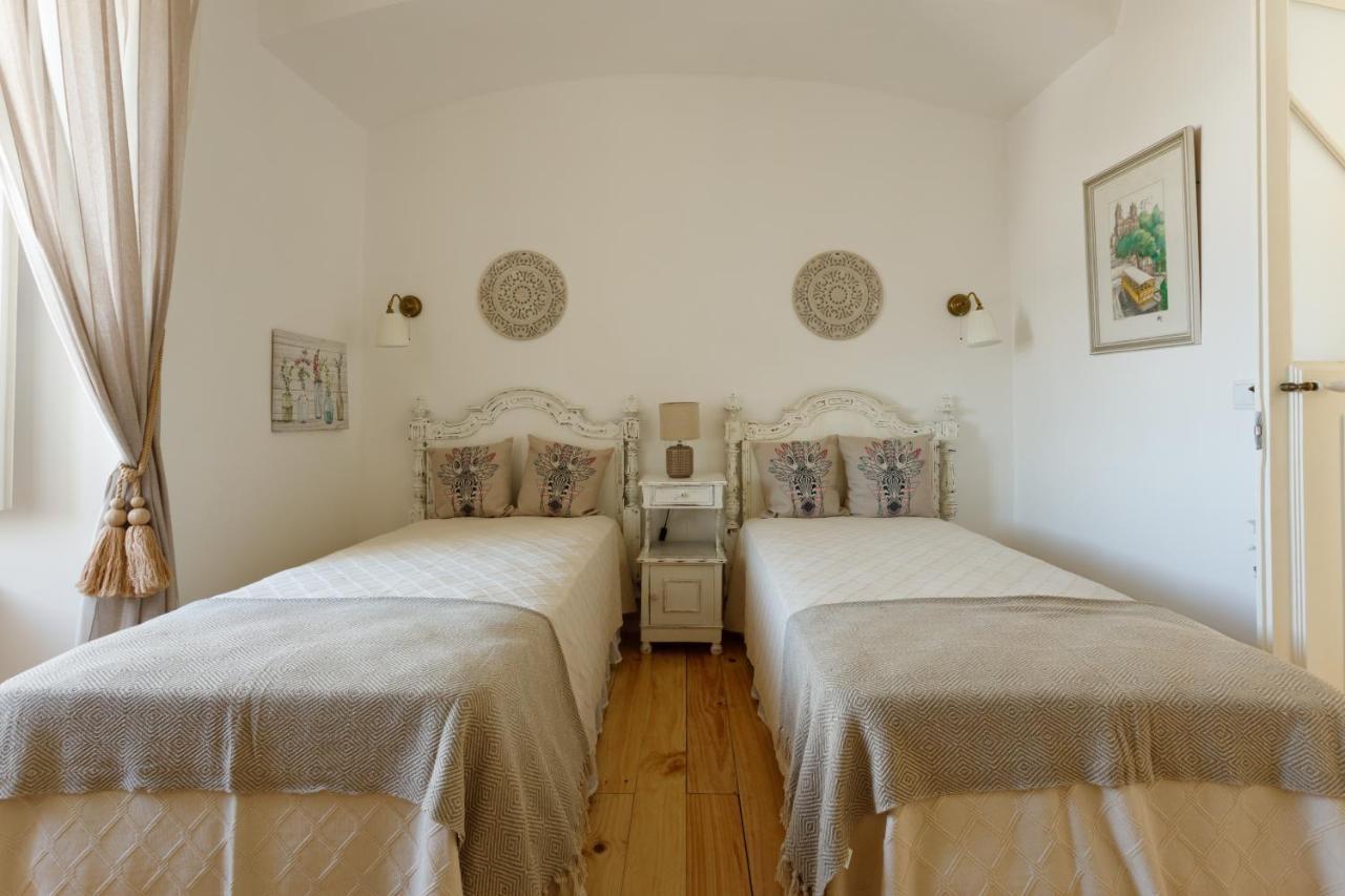 Casa Do Povo Apartment เอลวัช ภายนอก รูปภาพ