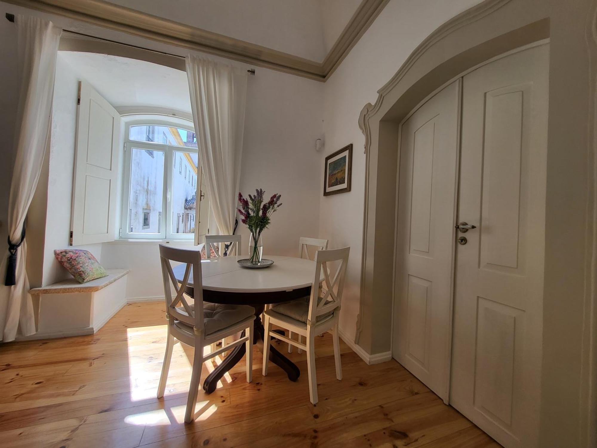 Casa Do Povo Apartment เอลวัช ภายนอก รูปภาพ